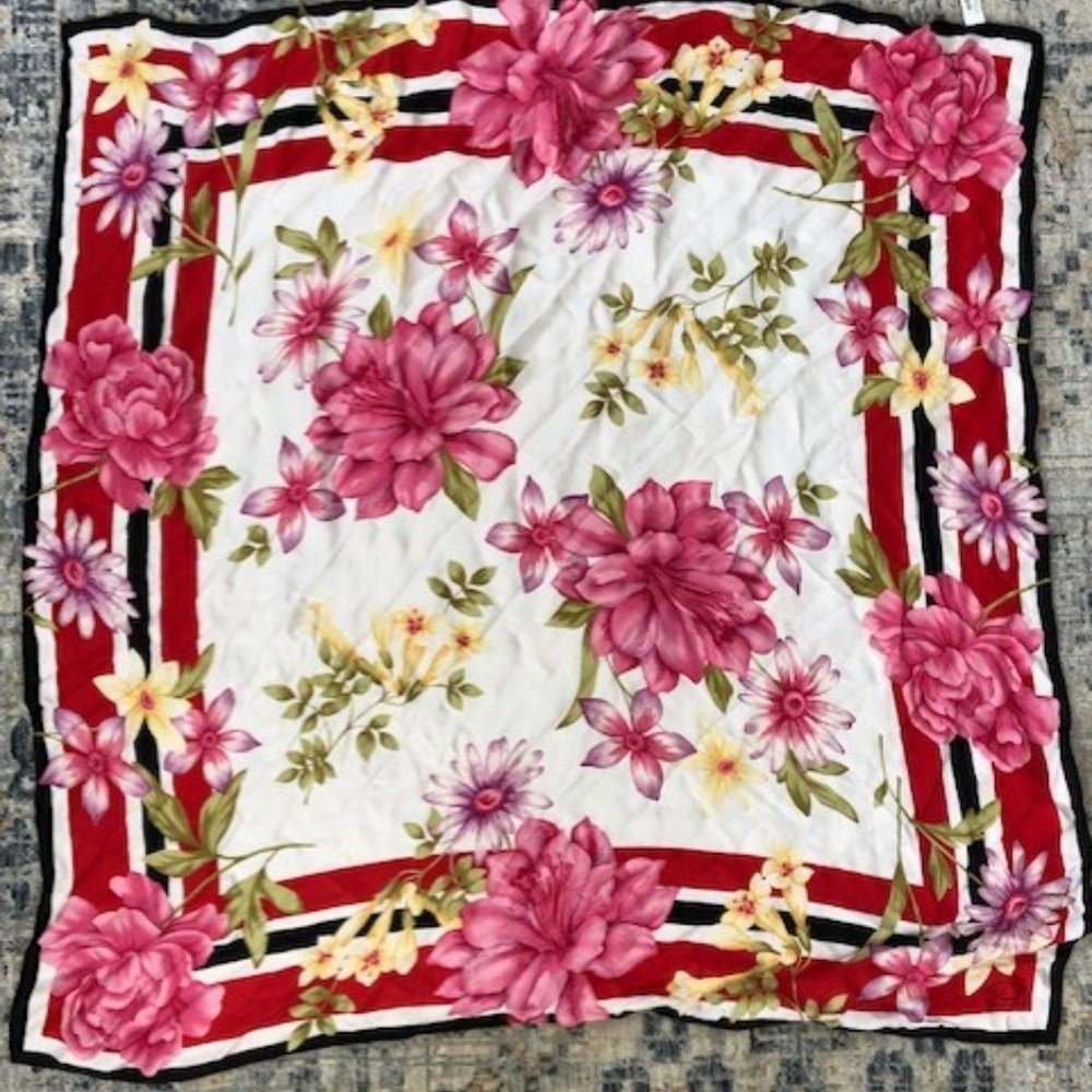 Oscar by Oscar de la Renta Silk Scarf - Picture 2 of 5